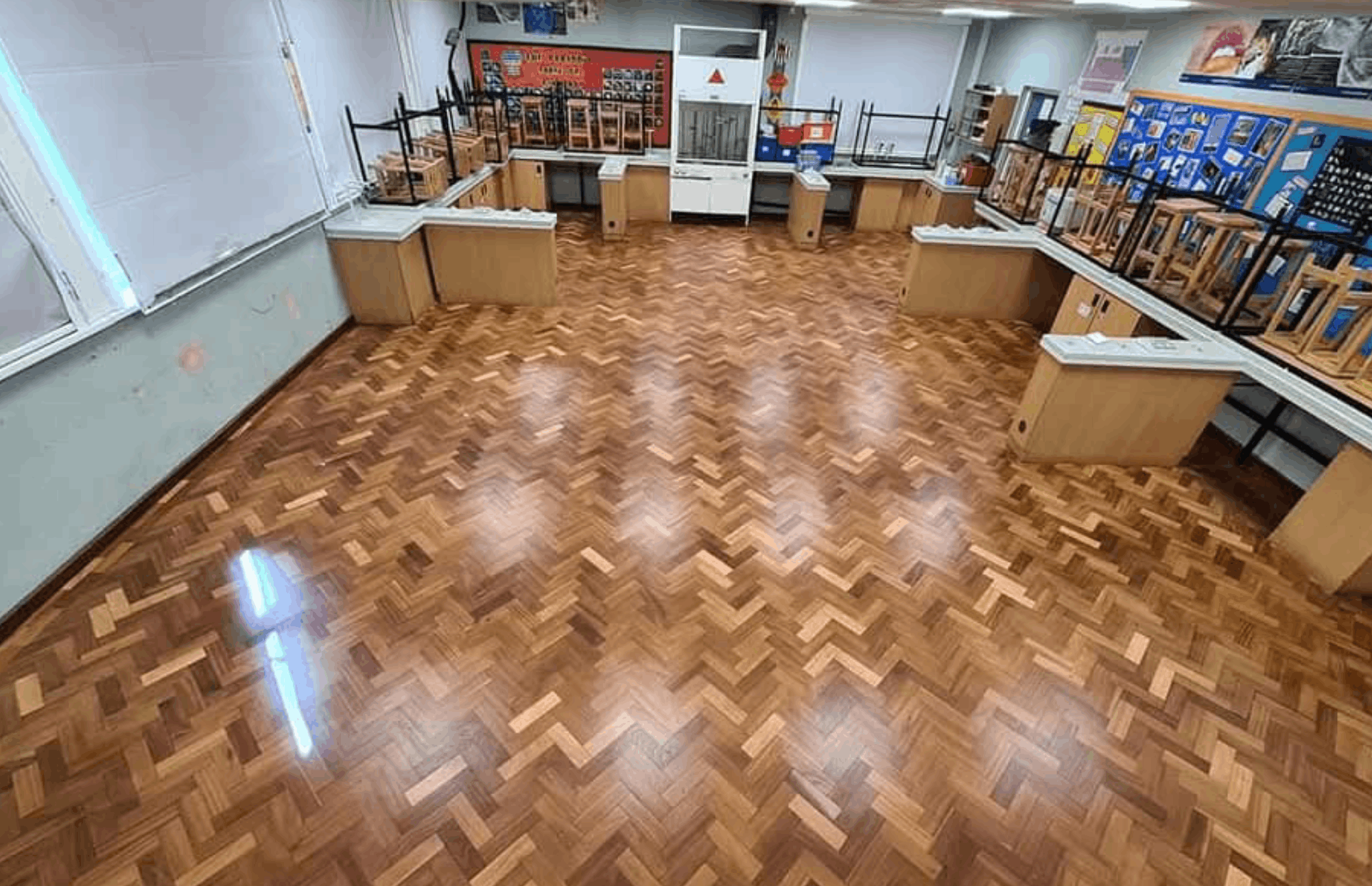 Commercial image 78 (1)